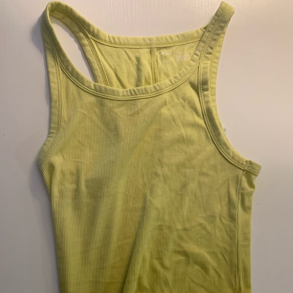 5/$10 Aerie Yellow Ribbed Tank Top - Picture 2 of 5